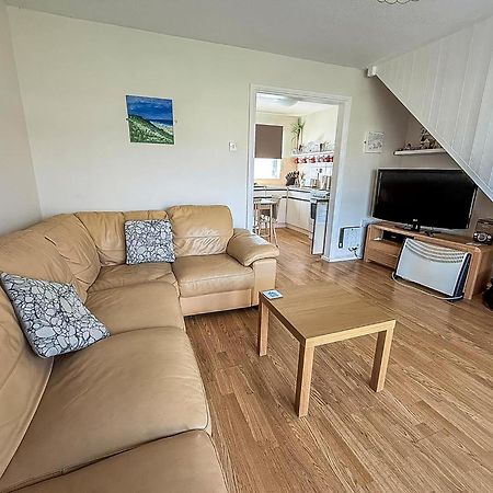 Great 3 Bedroom Chalet To Hire With In Hemsby, Great Seaside Break! Ref 18194B Exterior photo